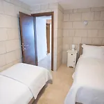 빌라 Vera 믈리니